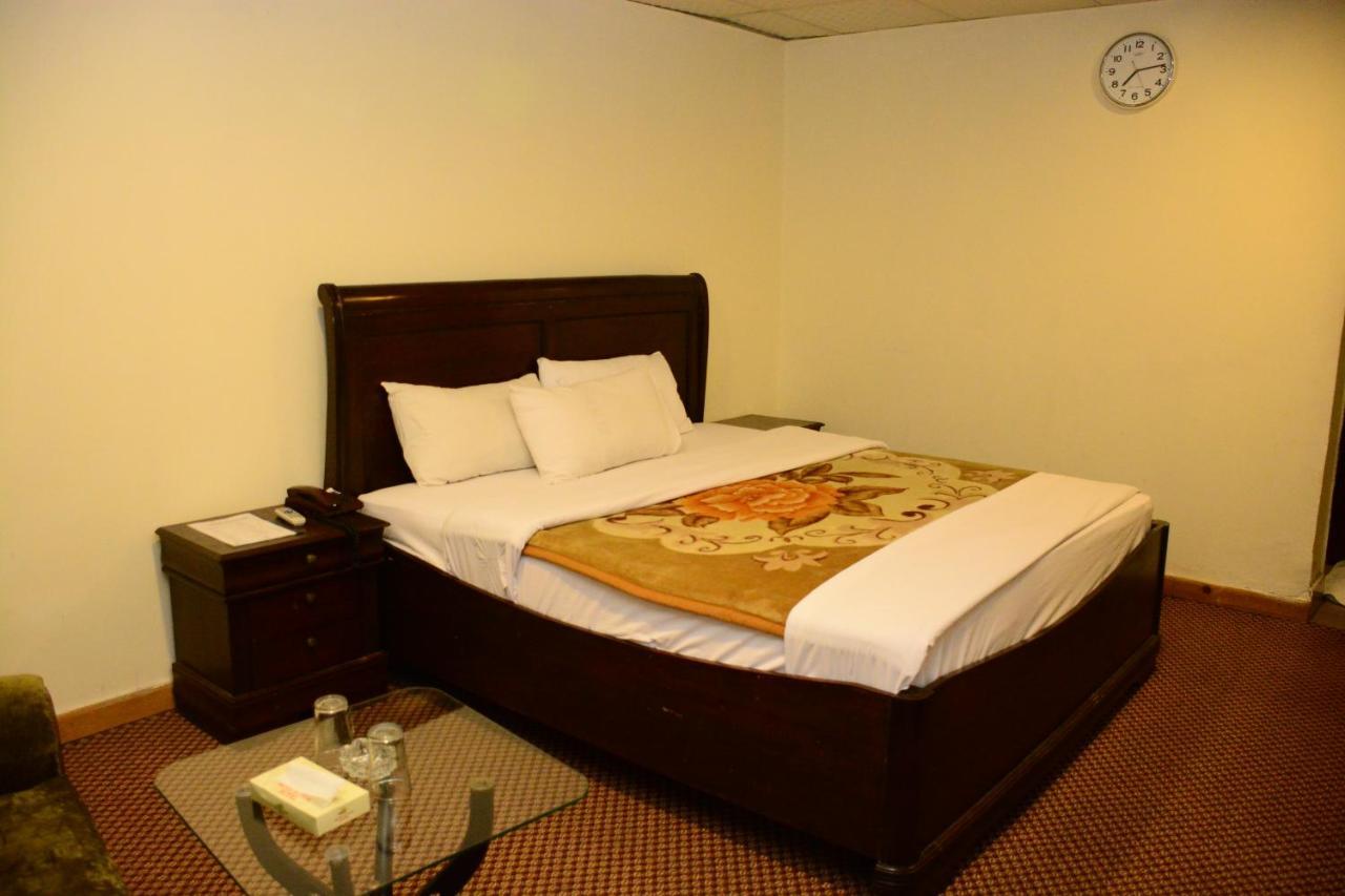 Move-N-Pick Murree Exterior photo