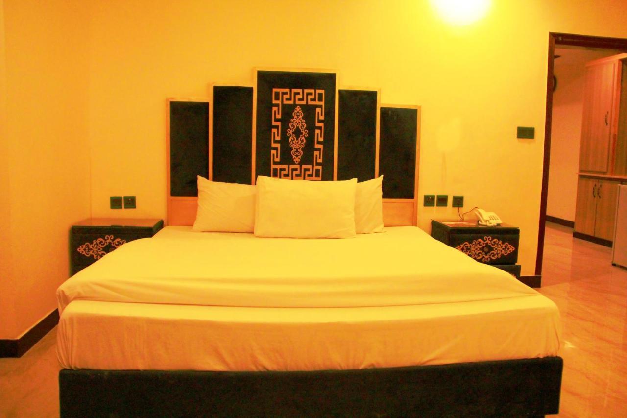 Move-N-Pick Murree Exterior photo